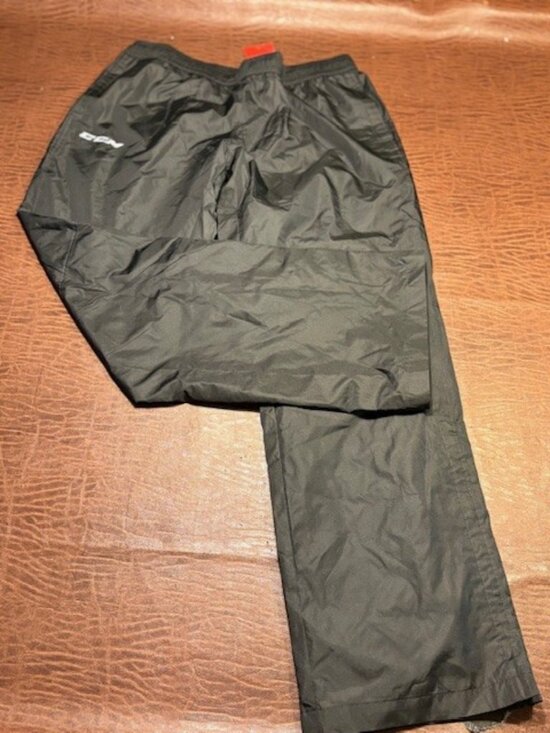 CCM Women's Skate Suit pant Size Small Black - Picture 1 of 7